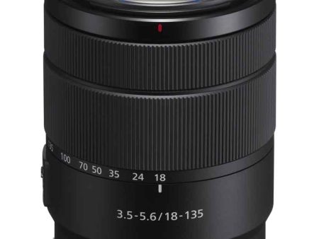 Sony E 18-135mm f 3.5-5.6 OSS Fashion